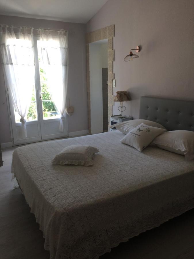 Contes  La Maison Du Bonheur מראה חיצוני תמונה